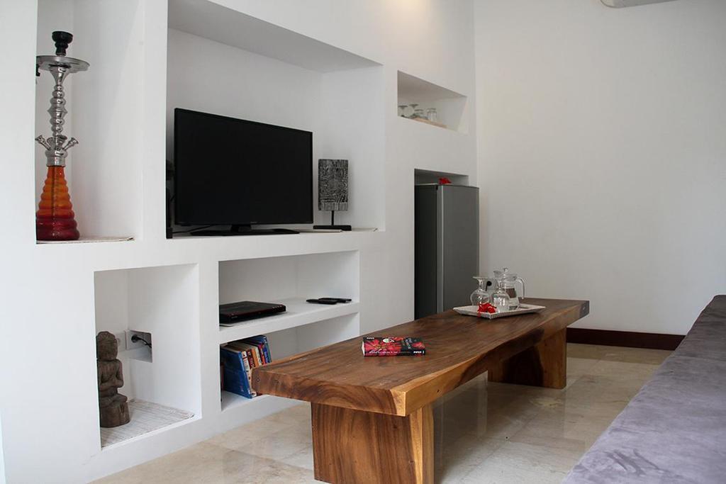 Simon'S Suite Mangsit Exteriér fotografie