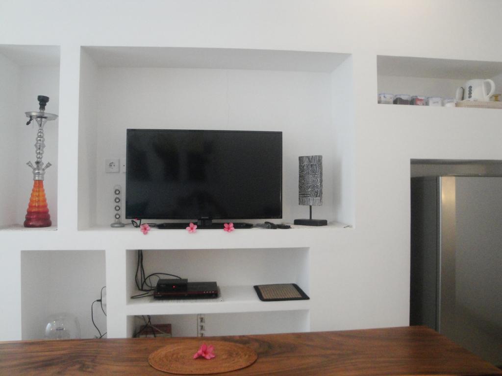 Simon'S Suite Mangsit Exteriér fotografie